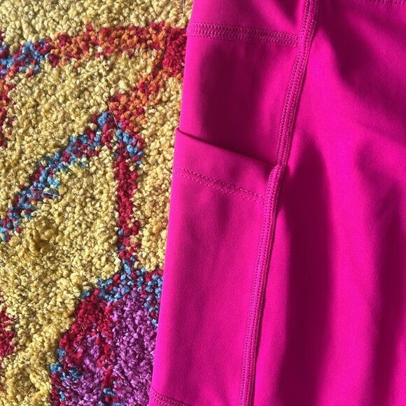 EUC WOMENS SIZE 8-10 ZYIA ACTIVE CROP LEGGINGS - Picture 5 of 7